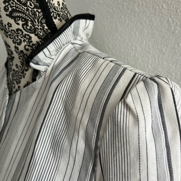 Speechless Stripe Blazer with Ruffle Collar size 3 - Picture 3 of 4